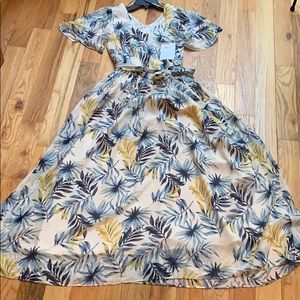 Gal Meets Glam Maxi Dress